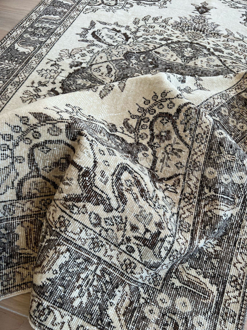 Cloth and Grain  - AUBREY