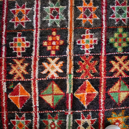 Apartment F - Stefano Vintage Moroccan Rug Demo