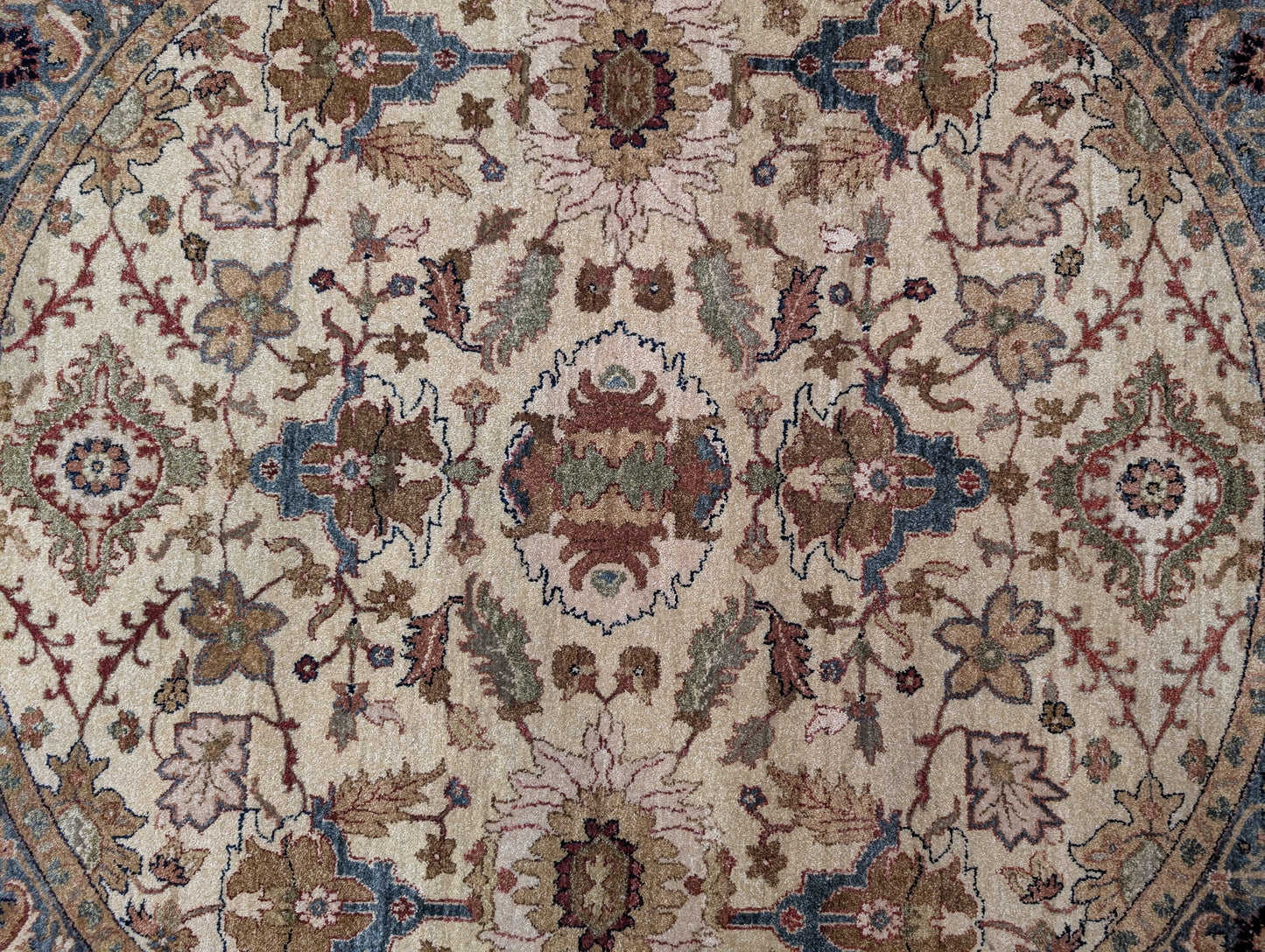 Round Indo Persian Rug - Wool Hand Knotted